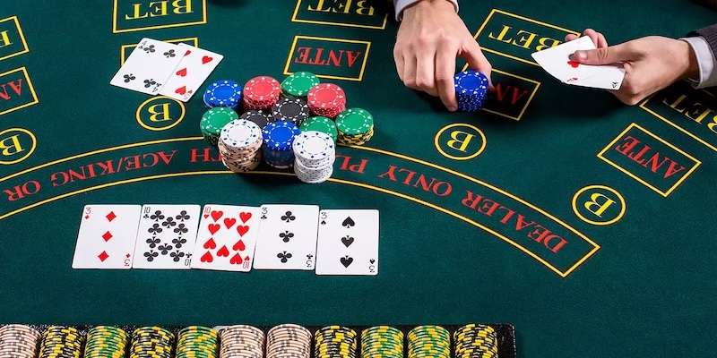 Game Poker cần có kỹ năng đọc vị mới đánh bại được mọi đối thủ